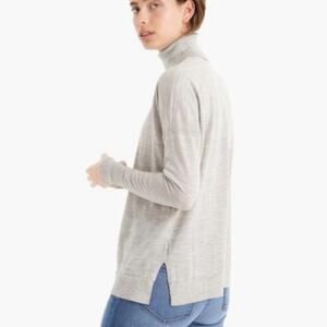 J. Crew 100% Merino Wool Turtleneck Sweater with Side Slits Womens XXS Gray